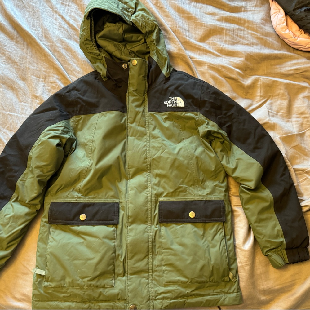 North face winter jacket- boys size 10-12